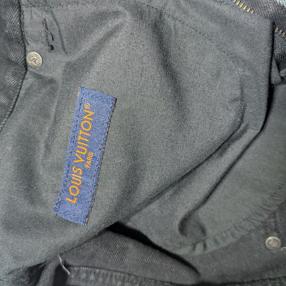 Stylish Gradient Black Jeans - image 2